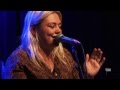 Elle King - Playing For Keeps (eTown webisode #299)
