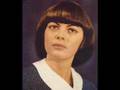 Mireille Mathieu - Je ne suis que malheureuse