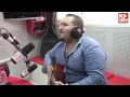 LIVE DE REDA TALIANI DANS LE MORNING DE MOMO SUR HIT RADIO - 06/03/14