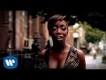 Estelle - Wait A Minute [Just A Touch] (video)