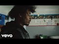 DANNY BROWN - 25 BUCKS FEAT. PURITY RING (OFFICIAL VIDEO)