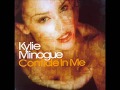 Kylie Minogue - Confide In Me (French Version)