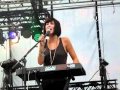 Phantogram - When I'm Small (Live @ Lollapalooza 2011)