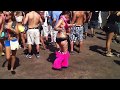 Ultra Music Fesitival 2012 - Girl shuffling